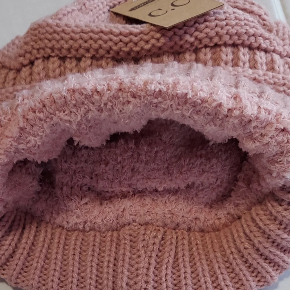 C.C Beanie Hat Womens Cable Knit Hat Pink Warm Lined New Hat Warm Winter